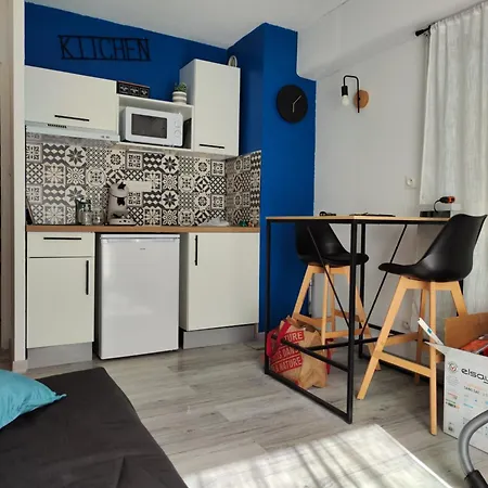 Plein Centre Apartament *